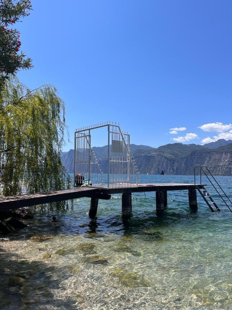 Lake View Luca Apartment Malcesine Zewnętrze zdjęcie